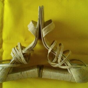 Elegant Tan Cork/Leather Strappy Wedge Sandals. Made In Italy